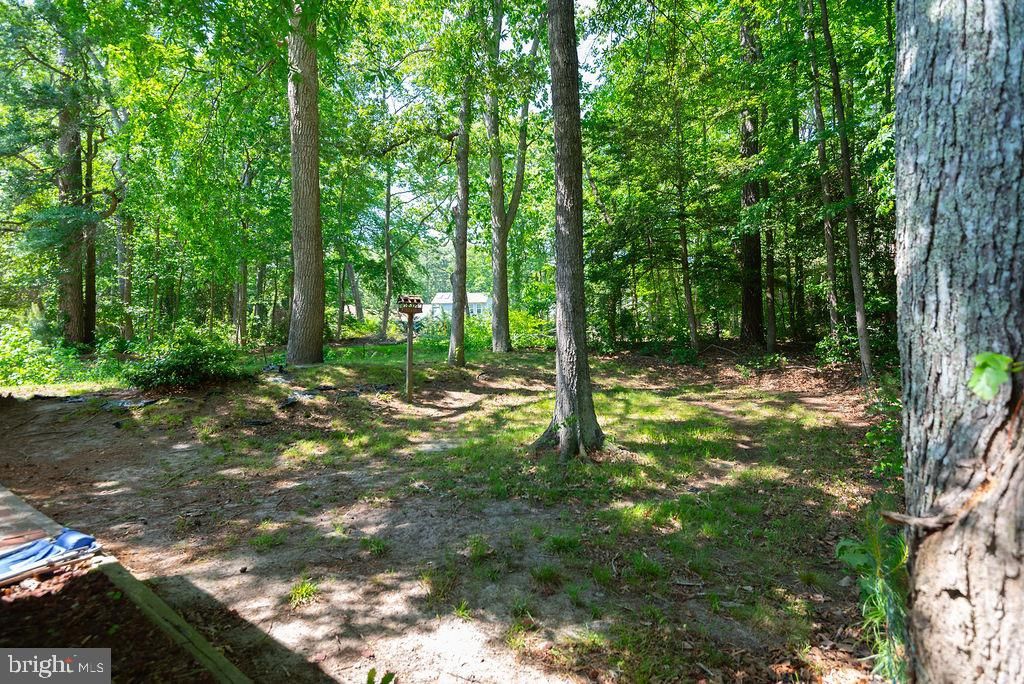 Image 4 of property listing at 17 GREENWOOD LN, Ocean Pines, MD 21811