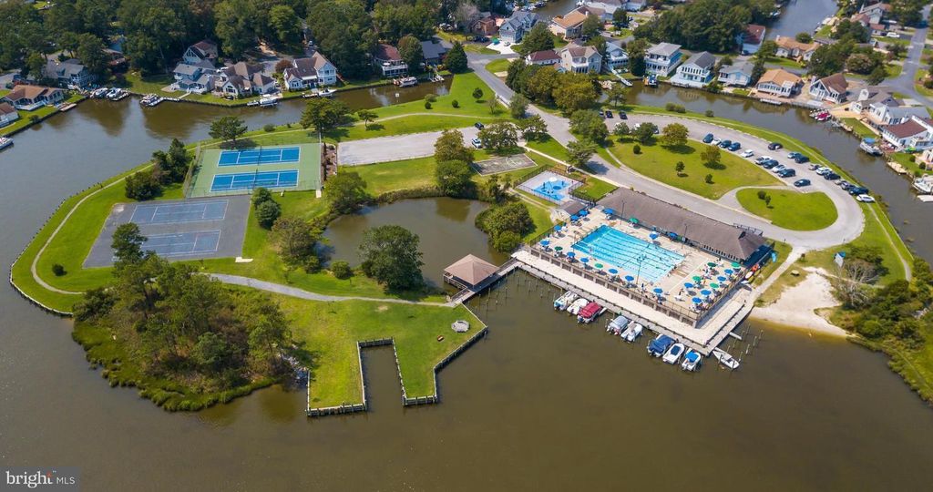 Image 41 of property listing at 17 GREENWOOD LN, Ocean Pines, MD 21811