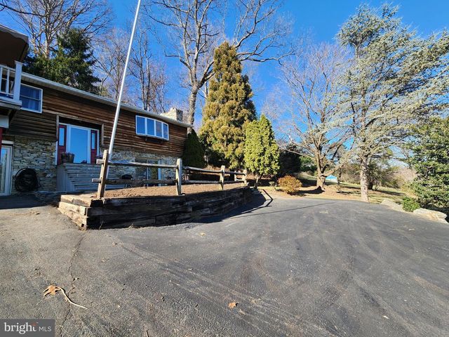 186 SHENKS FERRY RD, Conestoga, PA 17516