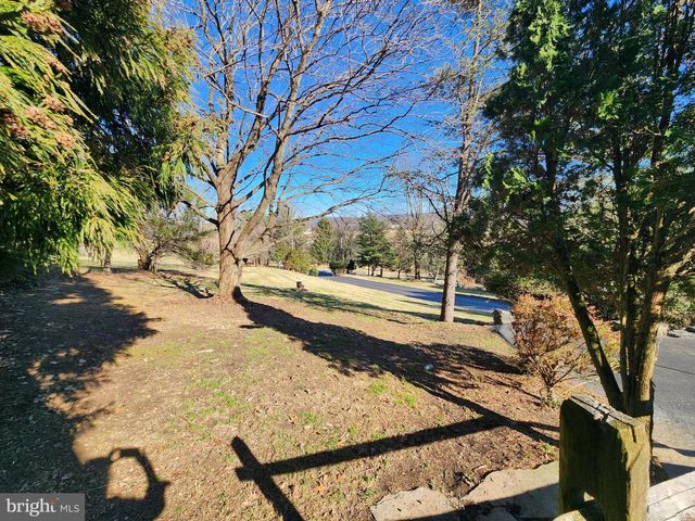186 SHENKS FERRY RD, Conestoga, PA 17516