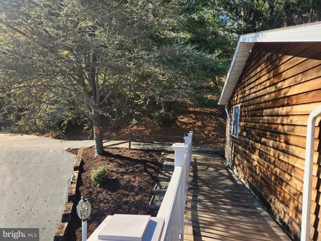 186 SHENKS FERRY RD, Conestoga, PA 17516