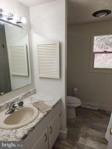 186 SHENKS FERRY RD, Conestoga, PA 17516