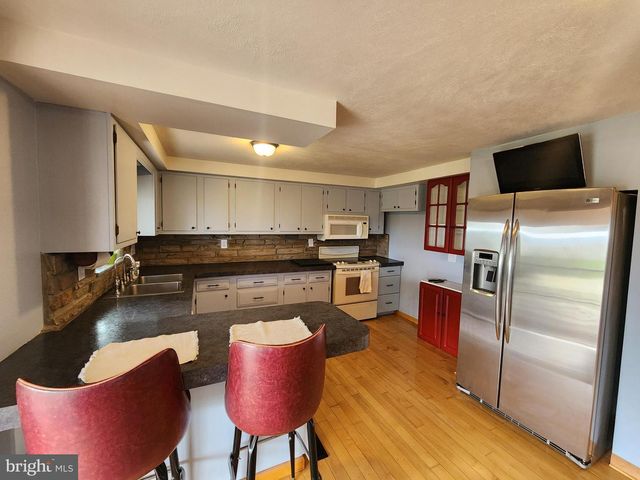186 SHENKS FERRY RD, Conestoga, PA 17516