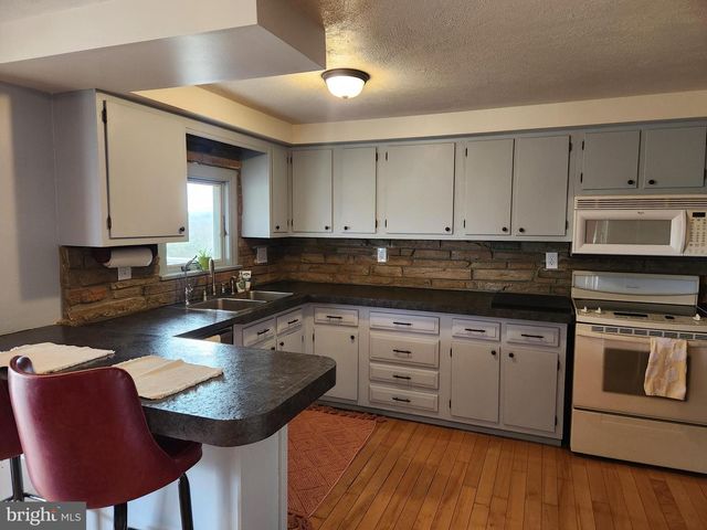 186 SHENKS FERRY RD, Conestoga, PA 17516