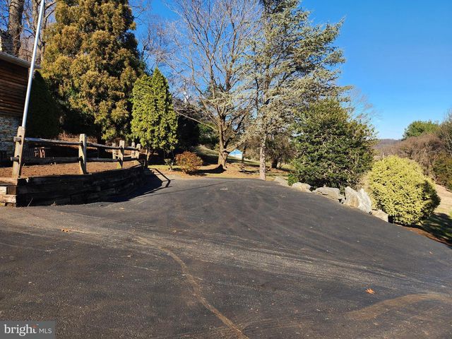 186 SHENKS FERRY RD, Conestoga, PA 17516