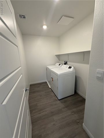 1107 Saffron Toucan Lane, Henderson, NV 89011