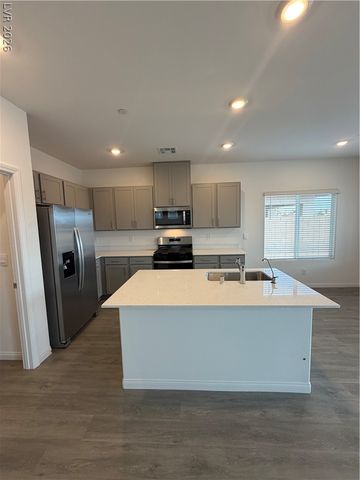 1107 Saffron Toucan Lane, Henderson, NV 89011