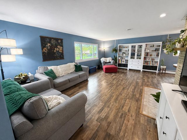 5616 Dartmouth Drive, Fort Wayne, IN 46825