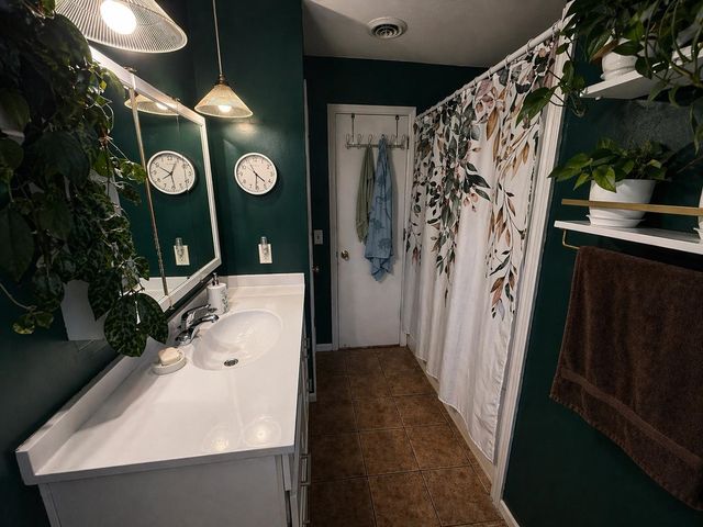 5616 Dartmouth Drive, Fort Wayne, IN 46825