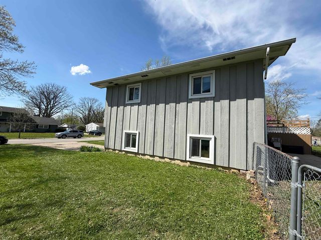 5616 Dartmouth Drive, Fort Wayne, IN 46825