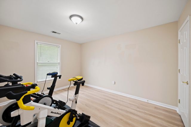 3304 Hunting Hills Drive, Lexington, KY 40515