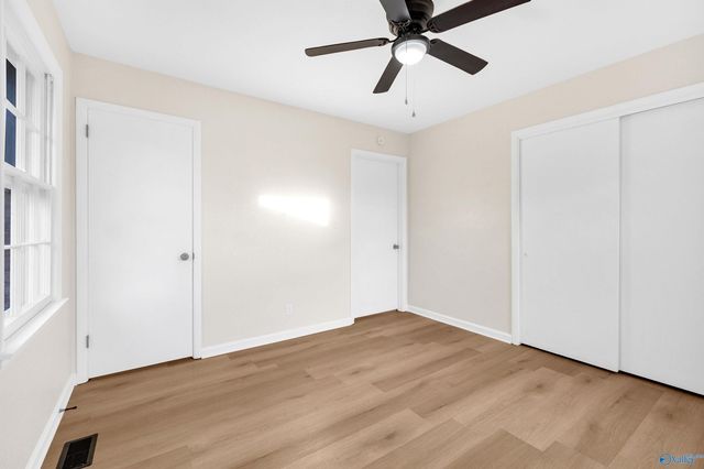 3910 Shamrock Drive NW, Huntsville, AL 35810