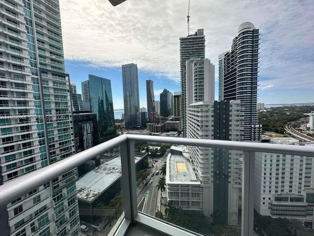1100 S Miami Ave 2401, Miami, FL 33130
