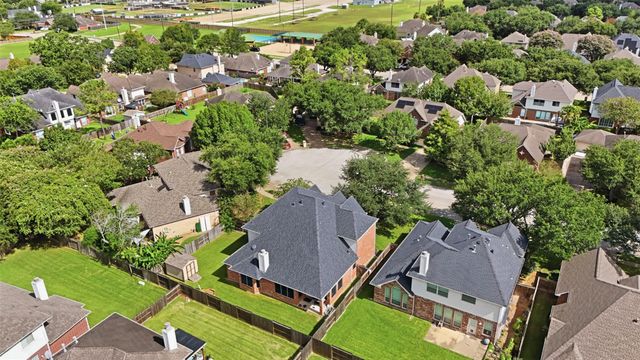 6506 River Glen Court, Pearland, TX 77584