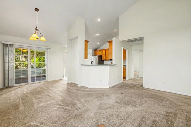 3155 Shorecrest Bay Dr., Murrells Inlet, SC 29576