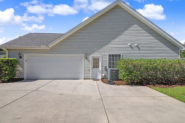 3155 Shorecrest Bay Dr., Murrells Inlet, SC 29576
