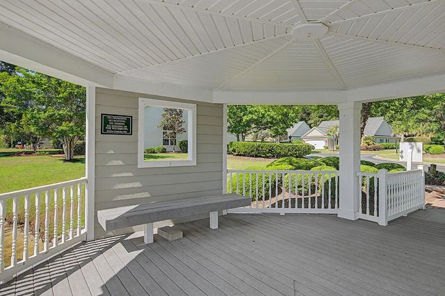 3155 Shorecrest Bay Dr., Murrells Inlet, SC 29576