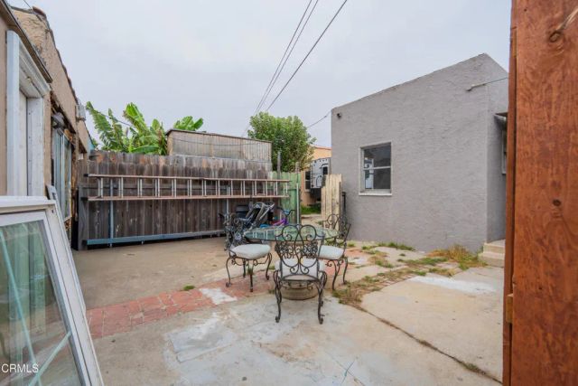 557 N North Olive Street Street, Ventura, CA 93001