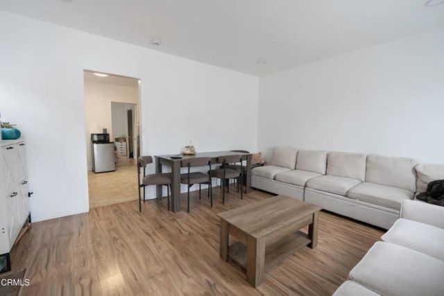 557 N North Olive Street Street, Ventura, CA 93001