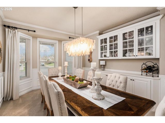 875 Nw PEBBLE BEACH Way, Beaverton, OR 97006