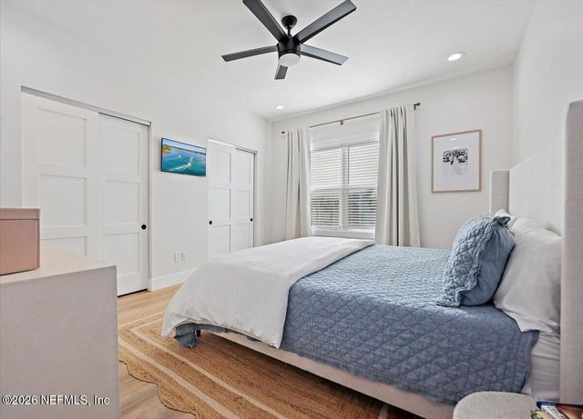 635 5TH Avenue S, Jacksonville Beach, FL 32250