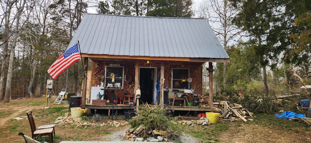 1620 Hwy 50, Centerville, TN 37033