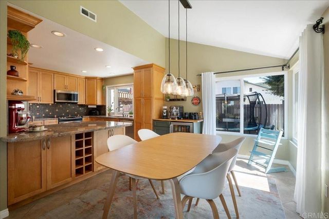 13825 Via Lactea, San Diego, CA 92129