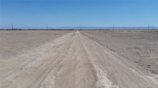 0 67th St W, Rosamond, CA 93560