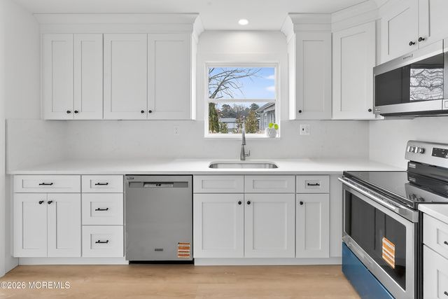 6 Hardy Court, Brick, NJ 08724