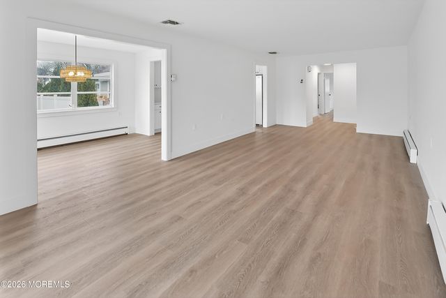 6 Hardy Court, Brick, NJ 08724