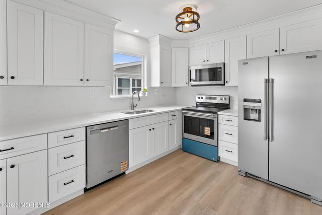 6 Hardy Court, Brick, NJ 08724