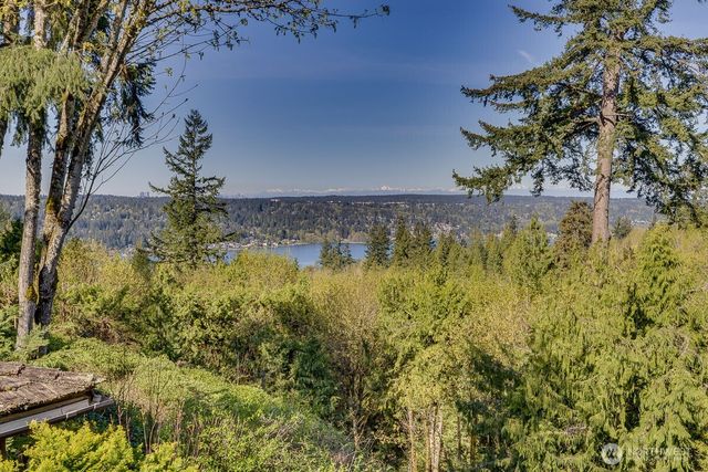 20230 NE 38th Court, Sammamish, WA 98074
