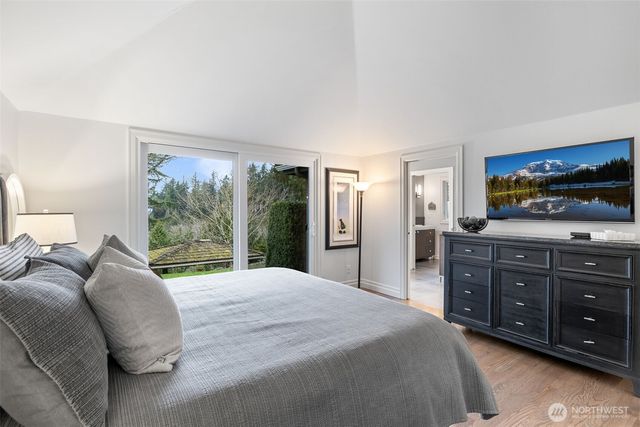 20230 NE 38th Court, Sammamish, WA 98074