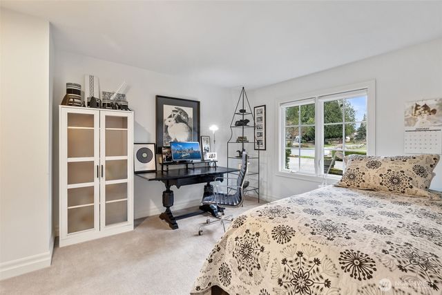 20230 NE 38th Court, Sammamish, WA 98074