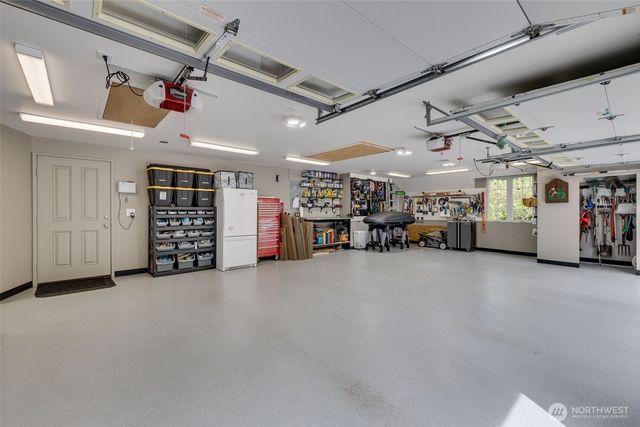20230 NE 38th Court, Sammamish, WA 98074
