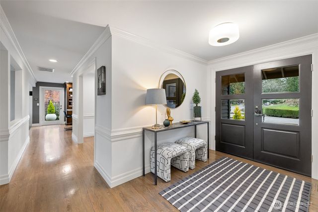 20230 NE 38th Court, Sammamish, WA 98074
