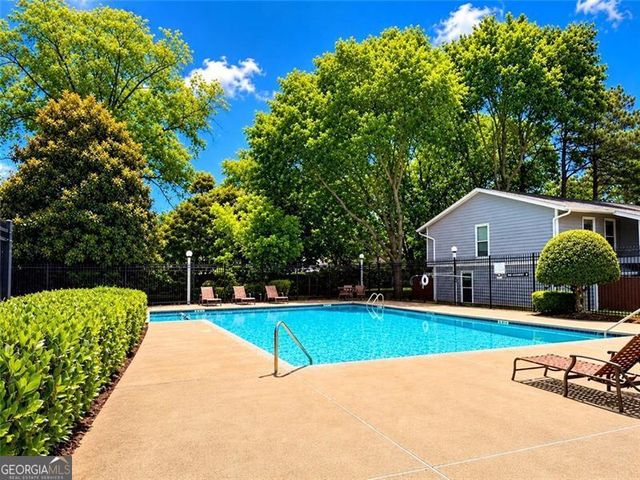 5056 Meadow Lane 5056, Marietta, GA 30068