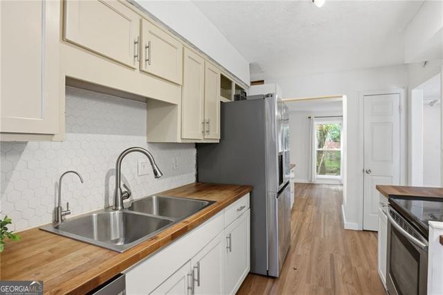 5056 Meadow Lane 5056, Marietta, GA 30068