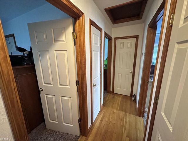 121 Causeway DR, Chesapeake, VA 23322
