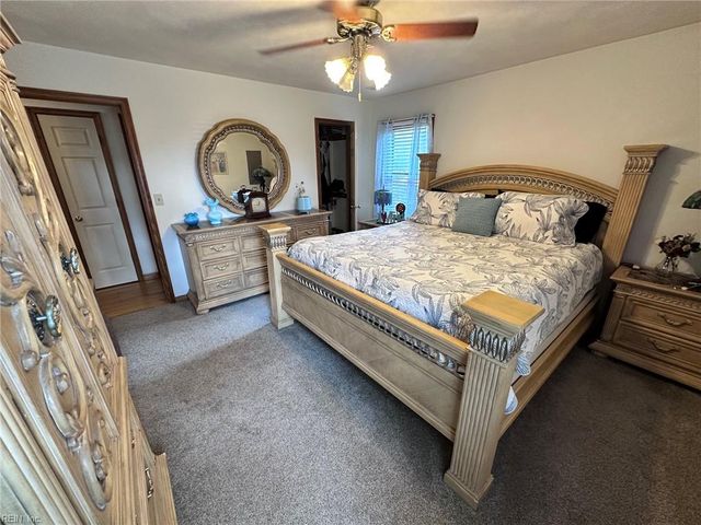 121 Causeway DR, Chesapeake, VA 23322