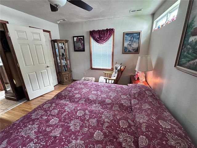 121 Causeway DR, Chesapeake, VA 23322