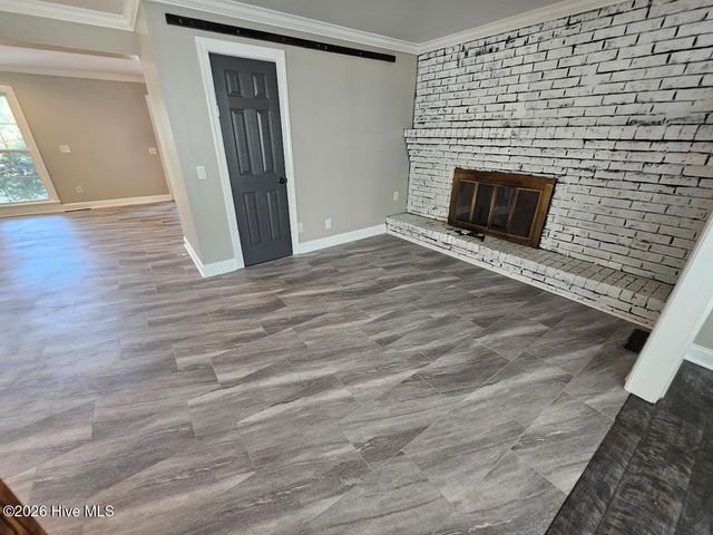 415 Whitebridge Road, Hampstead, NC 28443
