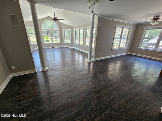 415 Whitebridge Road, Hampstead, NC 28443