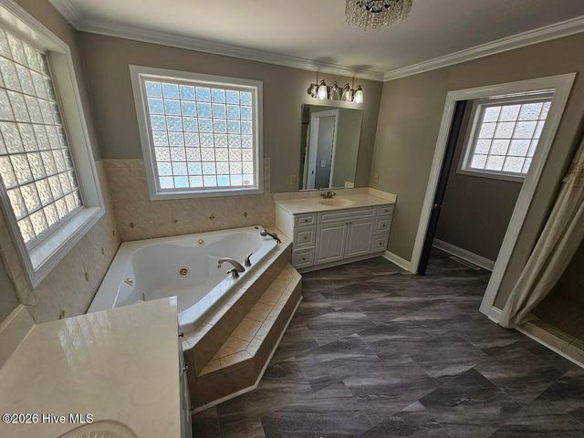 415 Whitebridge Road, Hampstead, NC 28443