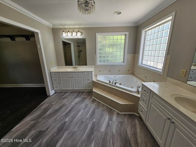 415 Whitebridge Road, Hampstead, NC 28443