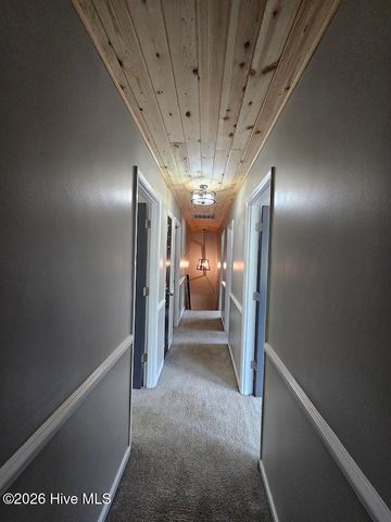 415 Whitebridge Road, Hampstead, NC 28443