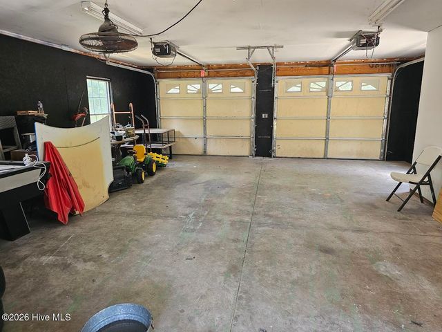 415 Whitebridge Road, Hampstead, NC 28443