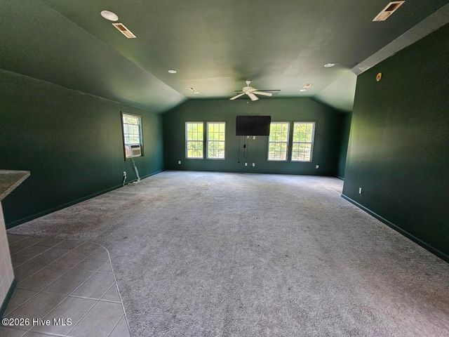 415 Whitebridge Road, Hampstead, NC 28443