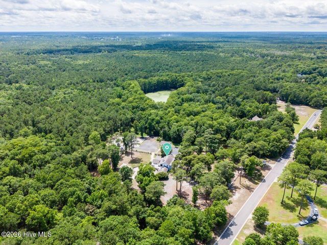 415 Whitebridge Road, Hampstead, NC 28443