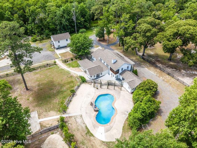 415 Whitebridge Road, Hampstead, NC 28443